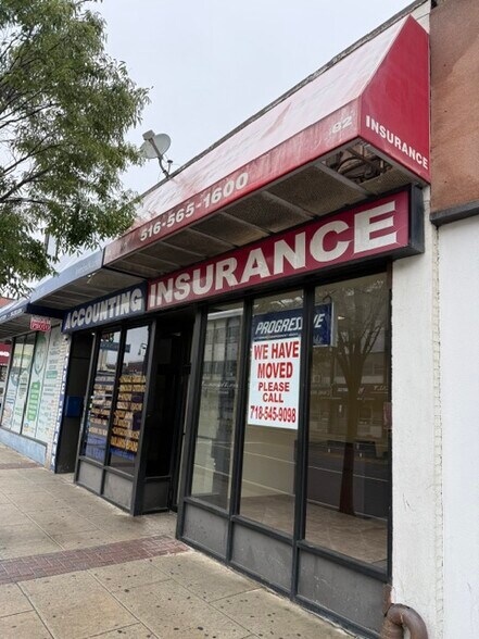 More Photos Of 84 N Franklin St, Hempstead General Retail For Lease
