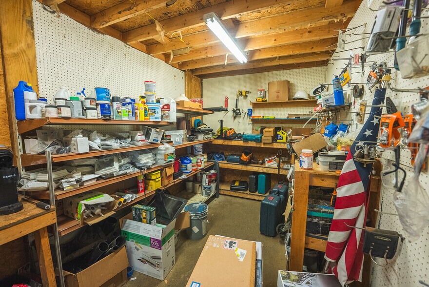 More Photos Of 690 N Franklin St, Christiansburg Office For Sale