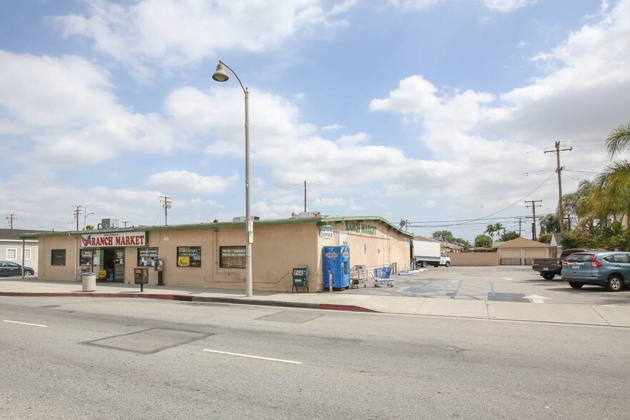 More Photos Of 1801 W Whittier Blvd, Montebello Storefront Retail Office For Lease