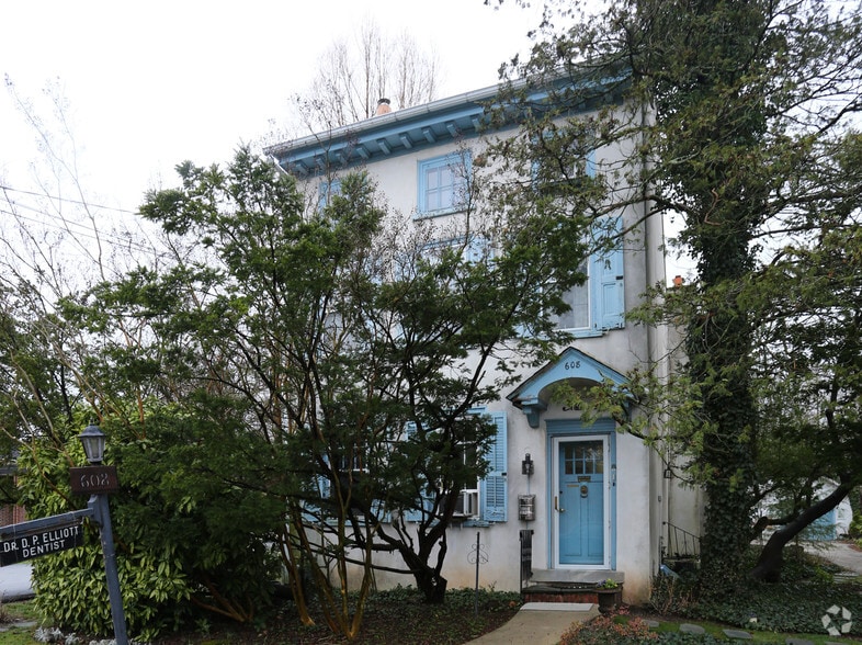 Primary Photo Of 608 Germantown Pike, Lafayette Hill Office Residential For Sale