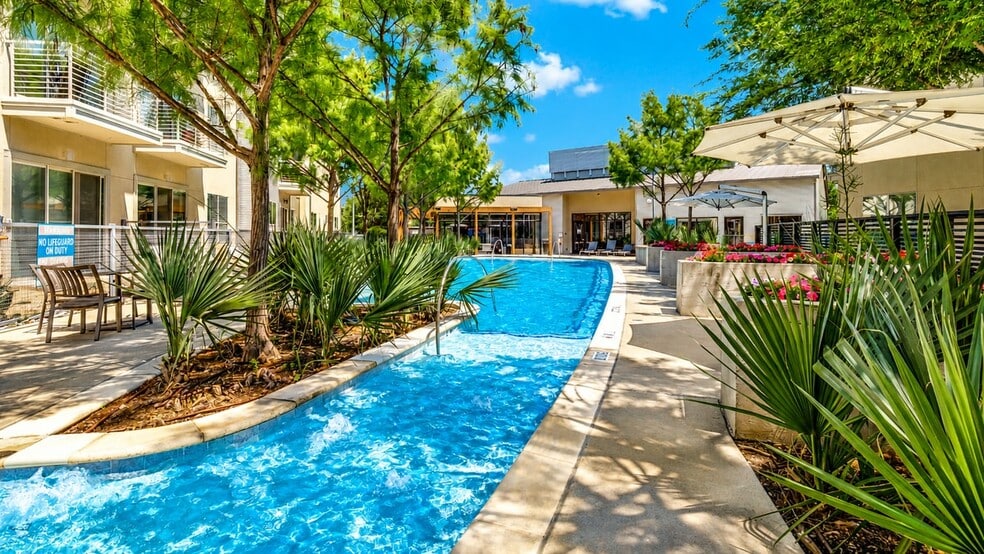 More Photos Of 660 Yorktown St, Dallas Apartments For Sale