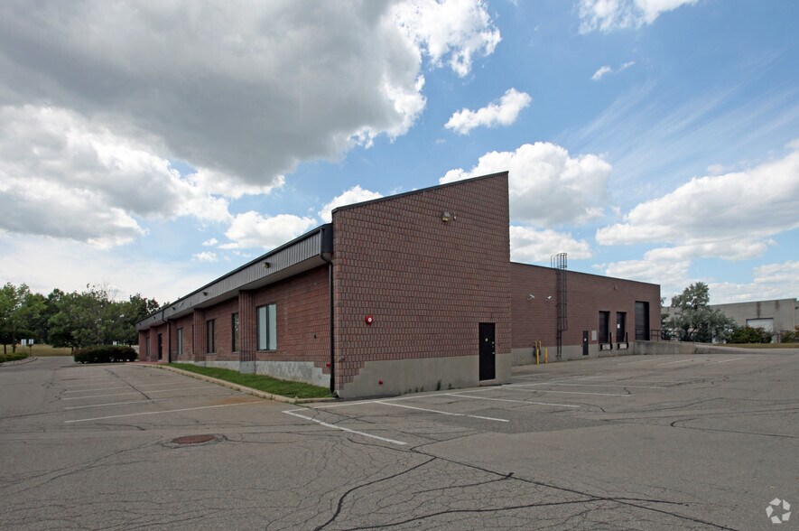 More Photos Of 6581 Kitimat Rd, Mississauga Unknown For Lease