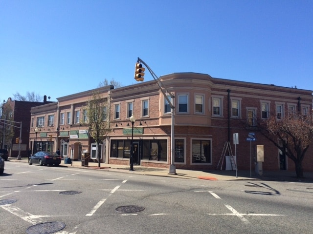 More Photos Of 1121 Main Ave, Clifton Office For Lease