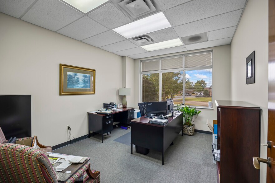 More Photos Of 26 Security Dr, Jackson Office For Lease