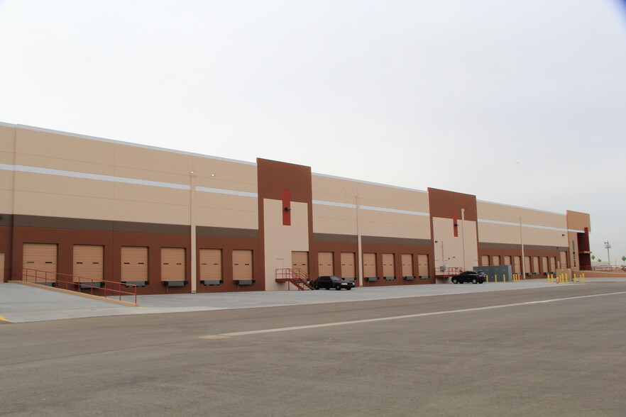 Primary Photo Of 475 E Buckeye Rd, Phoenix Warehouse For Lease