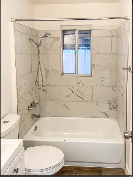 More Photos Of 2372 Albatross Way, Sacramento Apartments For Sale