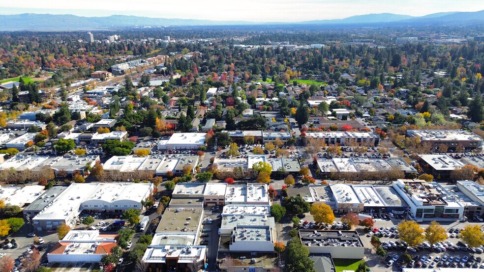 More Photos Of 1134 Crane St, Menlo Park Office For Sale