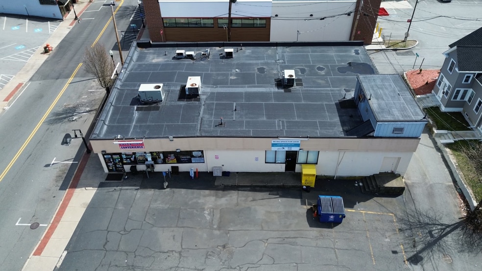 More Photos Of 510 Main St, Woburn Freestanding For Lease