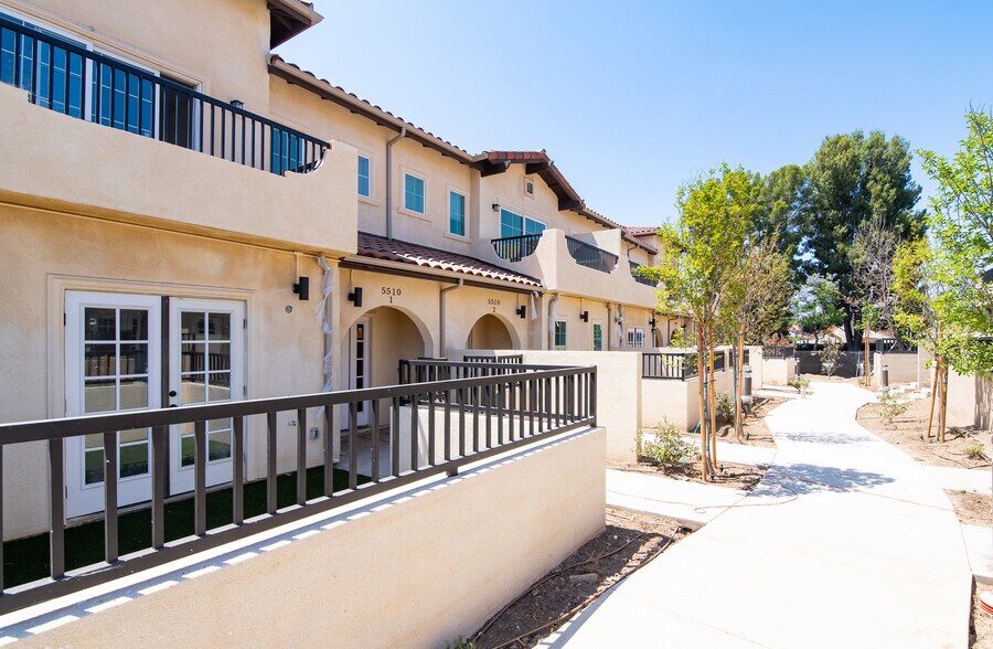 More Photos Of 5526 Los Angeles Ave, Simi Valley Apartments For Sale