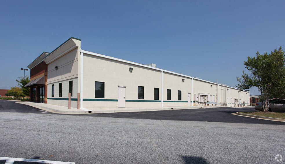 More Photos Of 1381-1403 Highway 20 W, McDonough General Retail For Sale