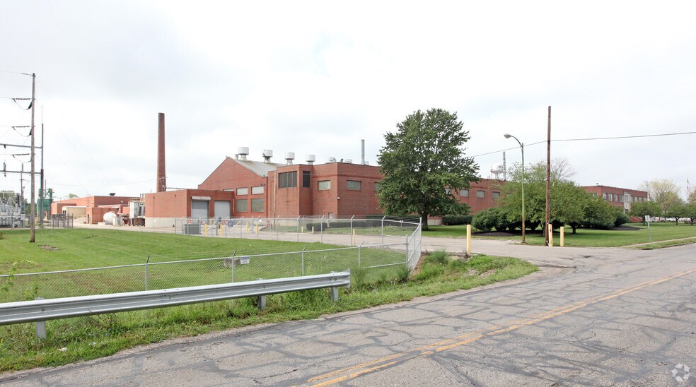 More Photos Of 559 E Ohio St, Circleville Manufacturing For Sale