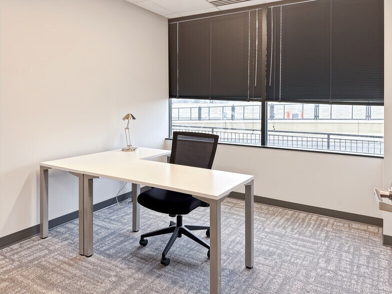 More Photos Of 9000 W Chester St, Milwaukee Coworking Space