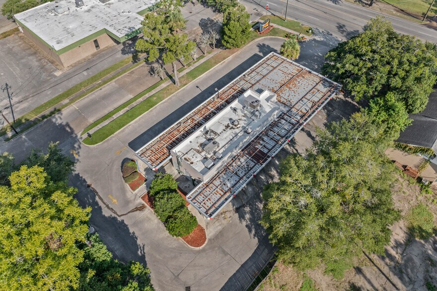 More Photos Of 1461 Spring Hill Ave, Mobile Fast Food For Sale