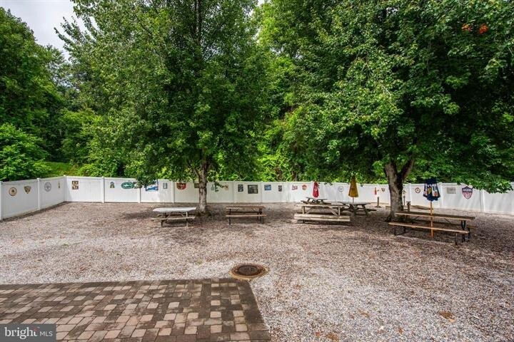 More Photos Of 19308 York Rd, Parkton Flex For Sale