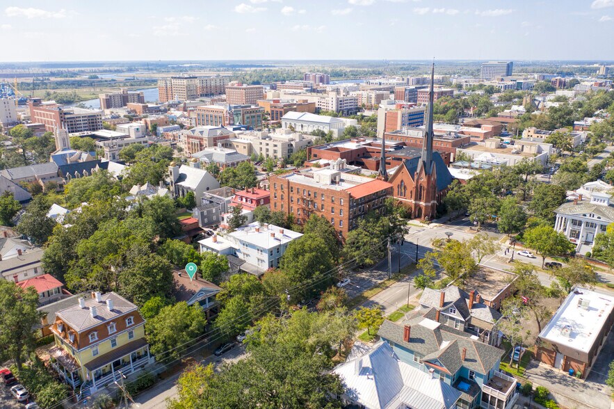More Photos Of 14 S 5th Ave, Wilmington Office For Sale