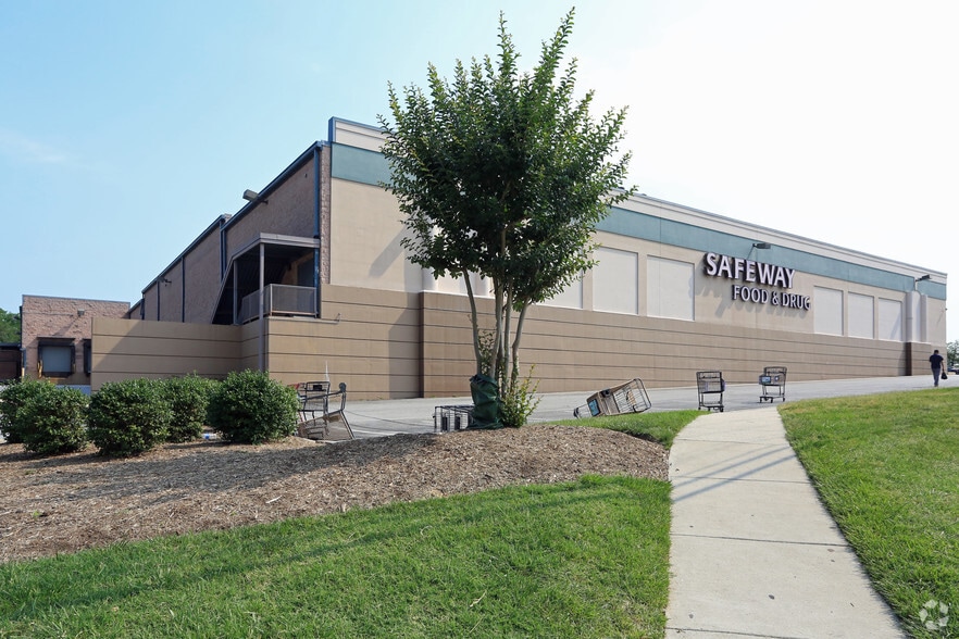 More Photos Of 6041-6235 Oxon Hill Rd, Oxon Hill Unknown For Lease