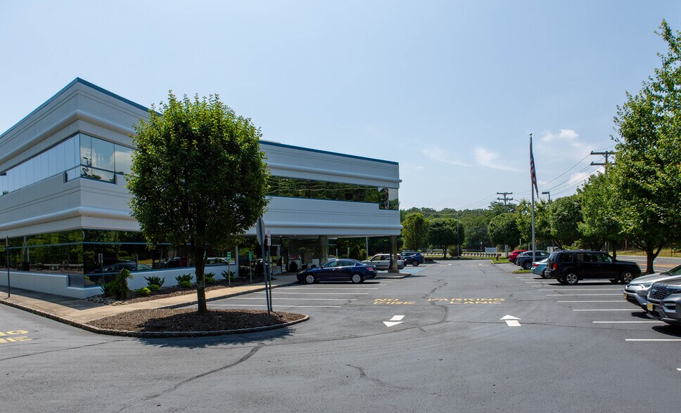 More Photos Of 745 Hope Rd, Eatontown Office For Lease