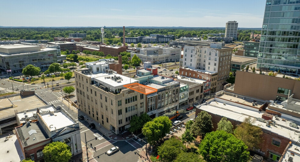 More Photos Of 105 W Main St, Durham Apartments For Lease