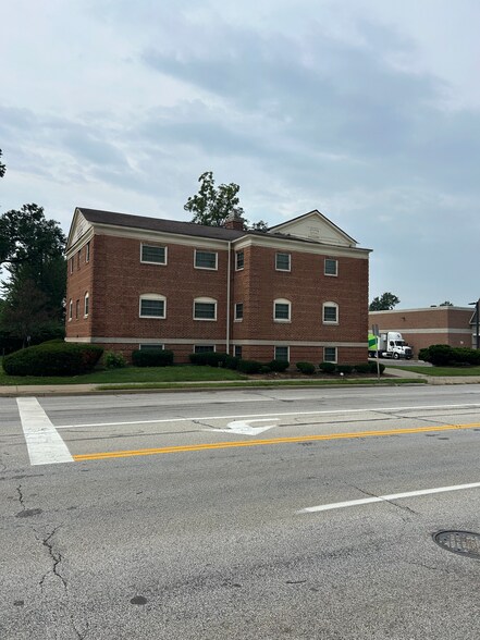 More Photos Of 219 Seminary St, Berea Dormitory For Sale
