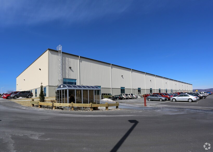 More Photos Of 501-575 Keystone Ave, Jenkins Light Manufacturing For Lease
