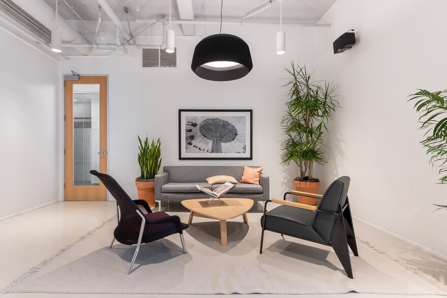 More Photos Of 66 Franklin St, Oakland Coworking Space