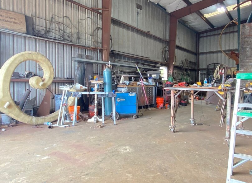 More Photos Of 315 31st St, Galveston Warehouse For Sale