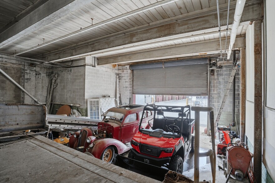 More Photos Of 120 Webster St, Pawtucket Manufacturing For Sale