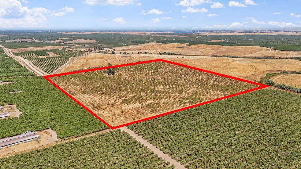 More Photos Of 99999 Los Cerritos rd, Snelling Land For Sale