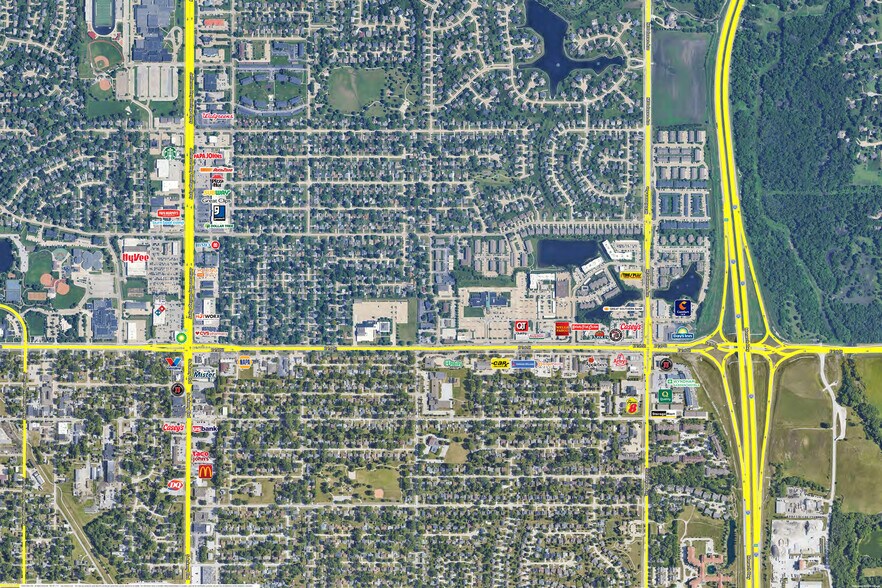 More Photos Of 810 E 1st St, Ankeny Restaurant For Sale