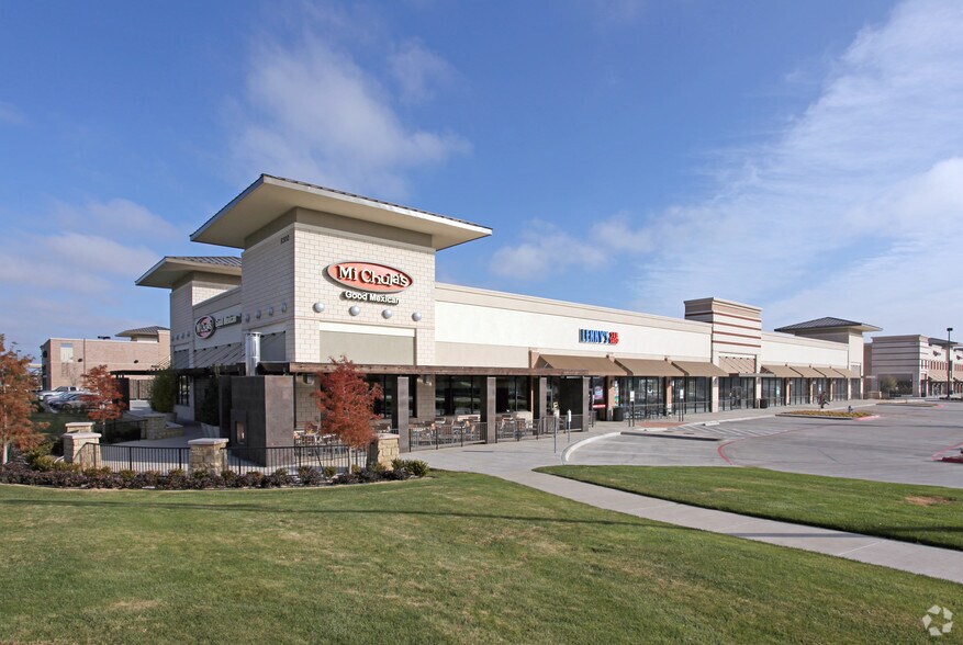 More Photos Of 8300-8412 Preston Rd, Plano Unknown For Lease