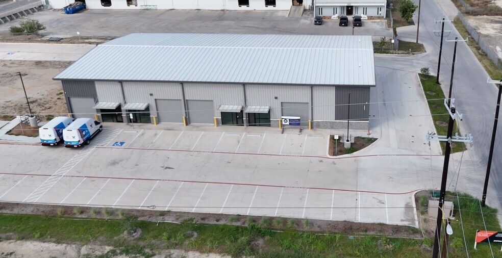 Primary Photo Of 5865 Houston St, San Antonio Distribution For Lease