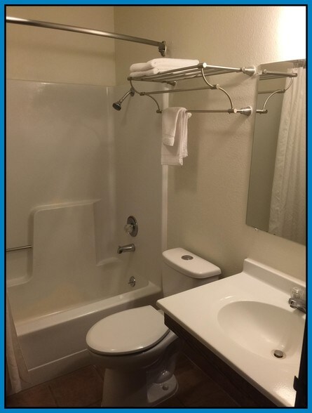 More Photos Of 2100 Fay St, Burlington Hotel For Sale
