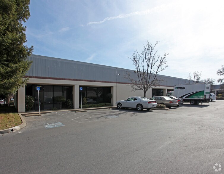 Primary Photo Of 11431 Sunrise Gold Cir, Rancho Cordova Warehouse For Lease