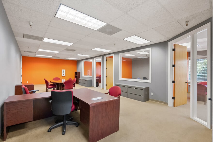 More Photos Of 289 S San Antonio Rd, Los Altos Office For Lease