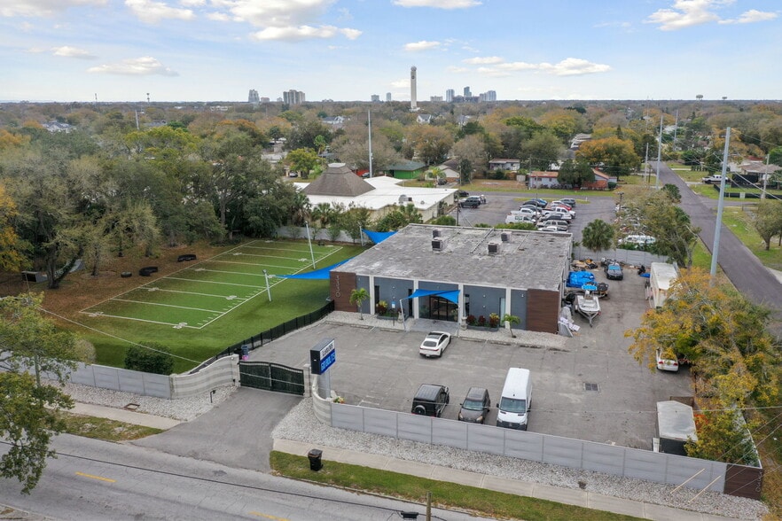 More Photos Of 3330 W Cypress St, Tampa Office For Sale