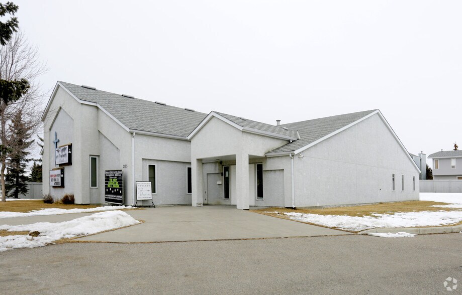 Primary Photo Of 3125 Catalina Blvd NE, Calgary Religious Facility For Sale