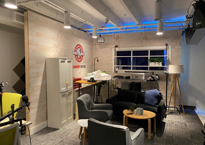 More Photos Of 1213 NP Ave N, Fargo Office For Lease