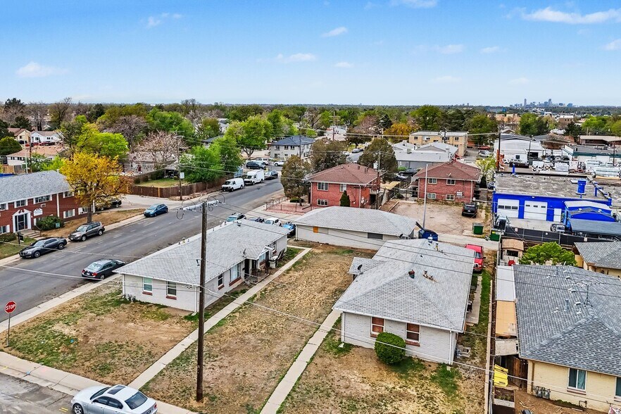More Photos Of , Aurora Multifamily For Sale