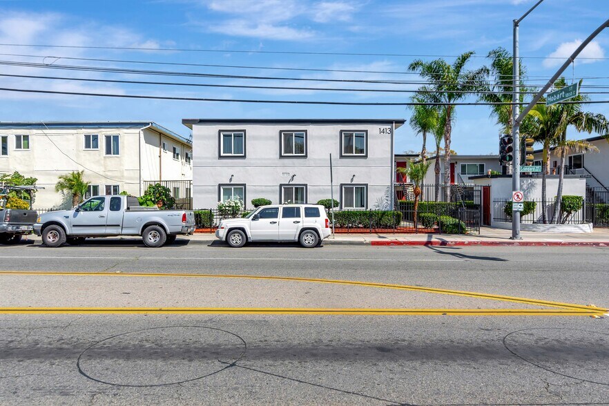 More Photos Of 1413-1421 S Standard Ave, Santa Ana Apartments For Sale