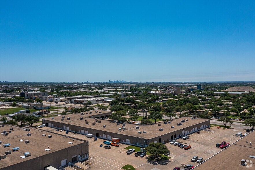 More Photos Of 2035 Royal Ln, Dallas Light Distribution For Lease