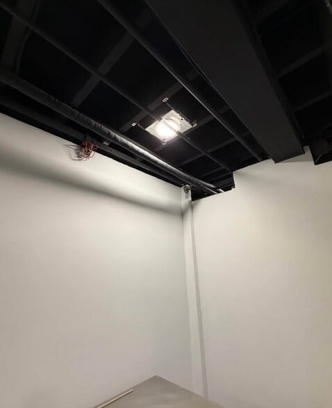 More Photos Of 1555-1569 Plainfield Pike, Johnston Storefront Retail Office For Lease