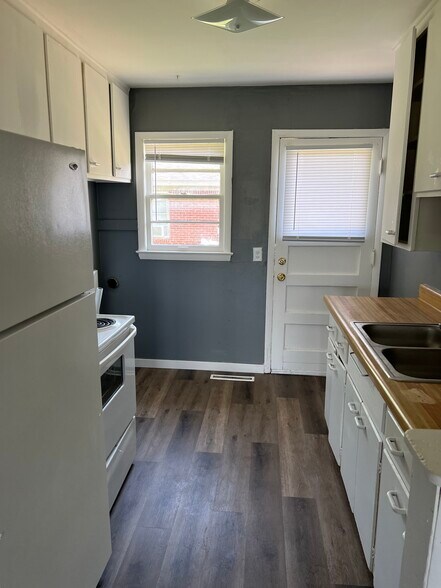 More Photos Of 6442 n bayley, Wichita Apartments For Sale