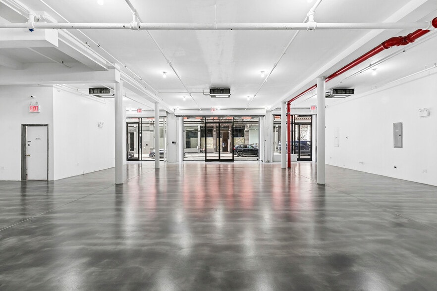 More Photos Of 13-17 Crosby St, New York Office For Lease