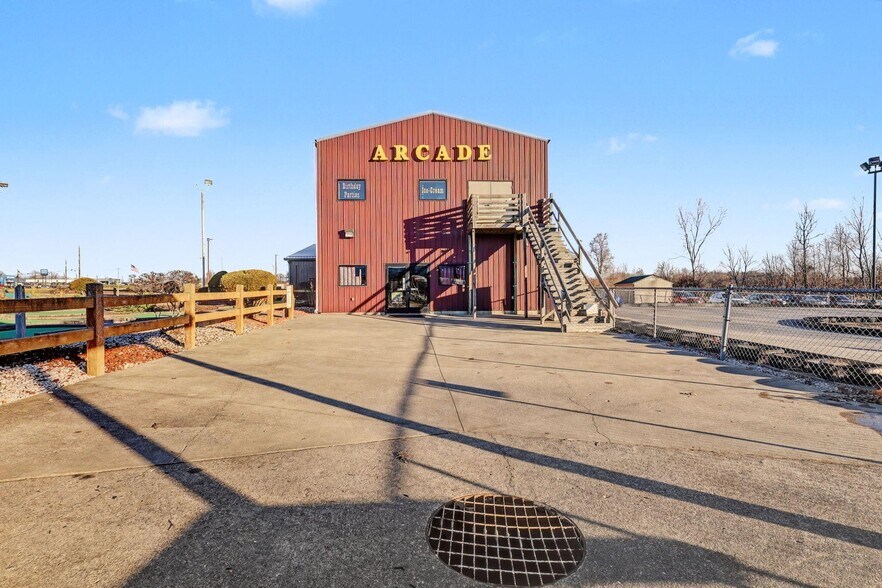 More Photos Of 3883 Carleton Rd, Hillsdale Amusement Park For Sale