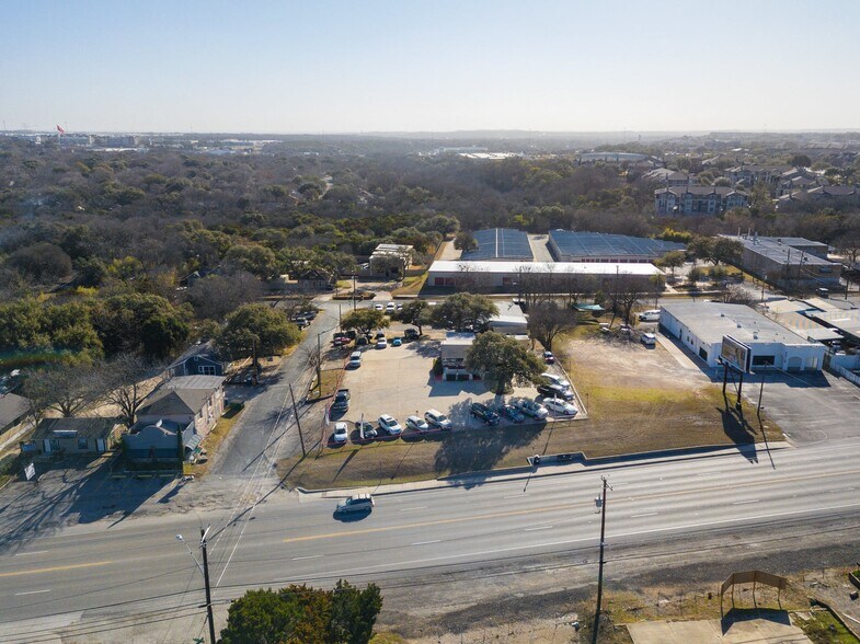 More Photos Of 5401 S Congress Ave, Austin Auto Dealership For Sale