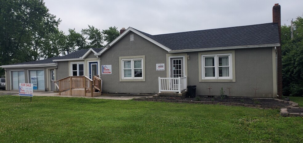 More Photos Of 1498-1502 W Main St, Tipp City Loft Creative Space For Sale
