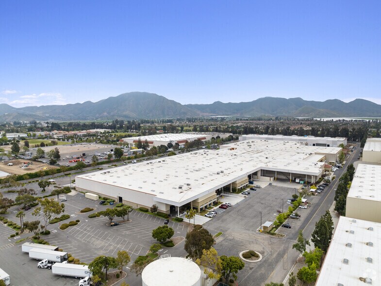 More Photos Of 3211 Mission Oaks Blvd, Camarillo Unknown For Lease