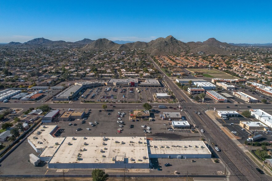 More Photos Of 13611-13663 N 32nd St, Phoenix Storefront For Lease