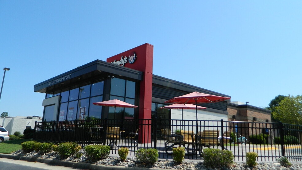 More Photos Of 1066 Independence Blvd, Virginia Beach Fast Food For Lease