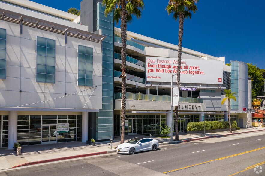 More Photos Of 8305 W Sunset Blvd, West Hollywood Office For Lease